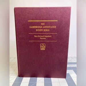 The Cambridge Annotated Study Bible NRSV 1993